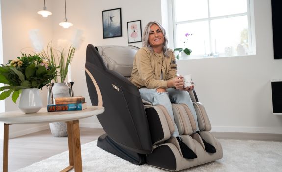 OGAWA Cosmos X - Stilfull 3D-massagstol med läderdesign som passar in i alla hem